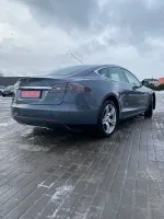 Tesla MODEL S S85 image 8