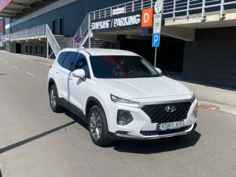 Hyundai Santa Fe (2024-08-13T00:00:00.000Z)