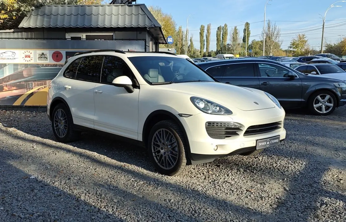 Porsche Cayenne image 1