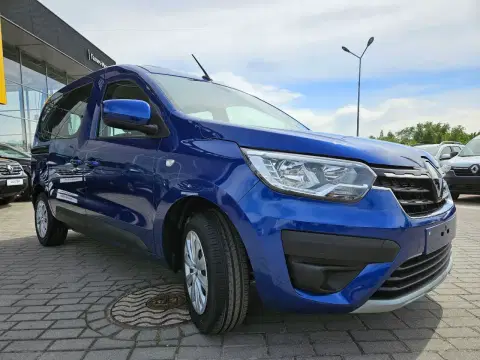 Renault Express (2024-06-10T00:00:00.000Z)