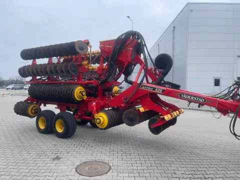 VADERSTAD Carrier 820 (2024-03-27T00:00:00.000Z)