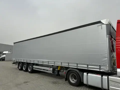 Schmitz Cargobull S3 (2024-04-18T00:00:00.000Z)