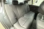 BMW 3 SERIES image 10