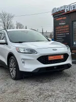 Ford Escape image 3