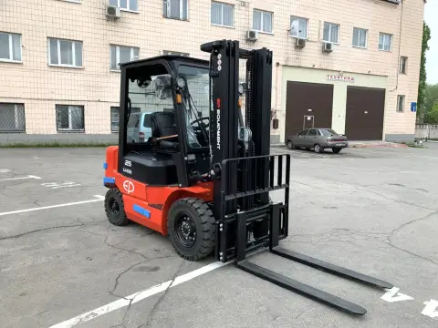 EP Equipment EFL252 (2024-07-01T00:00:00.000Z)