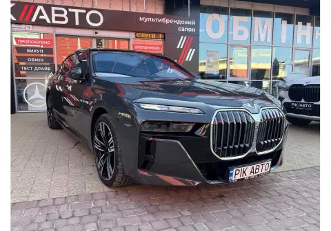 BMW i7 (2024-03-28T00:00:00.000Z)