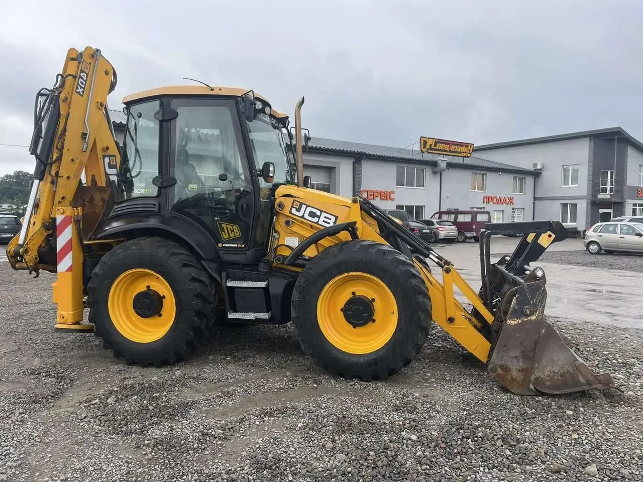 JCB 4CX image 1