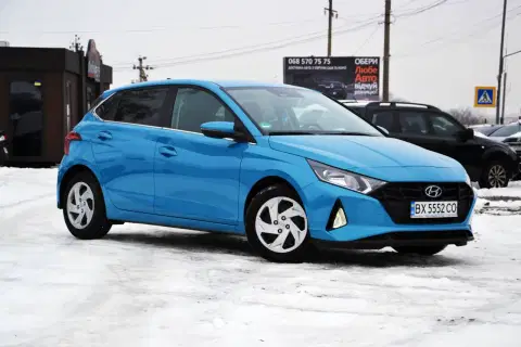 Hyundai i20 (2023-12-28T00:00:00.000Z)