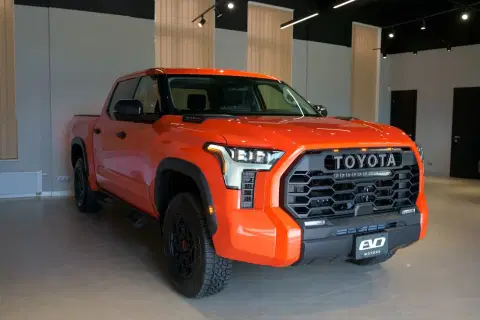 Toyota Tundra TRD Pro (2023-10-09T00:00:00.000Z)