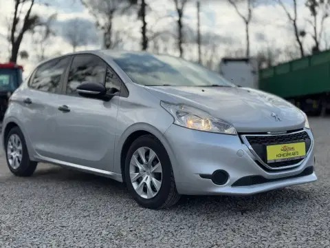 Peugeot 208 (2025-02-16T00:00:00.000Z)