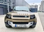Land Rover Defender image 3