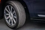 Cadillac Escalade image 35