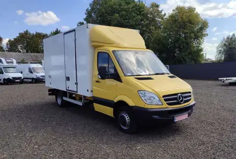 Mercedes-Benz Sprinter (2024-05-30T00:00:00.000Z)