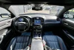 Chrysler 300 image 11