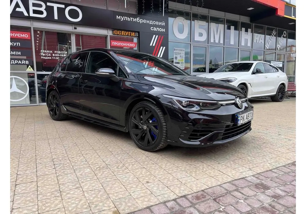 Volkswagen Golf image 1