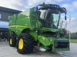 John Deere S670 image 1
