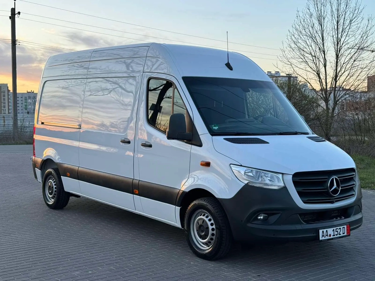 Mercedes-Benz Sprinter image 1