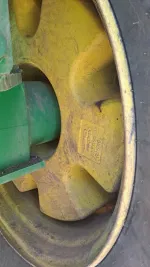 John Deere 9560R image 23
