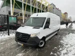 Mercedes-Benz Sprinter image 2
