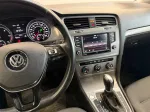 Volkswagen Golf image 6