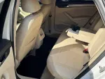 Volkswagen Passat image 21