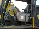 Komatsu PC210LC-8 image 2