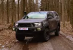 Toyota Hilux image 2