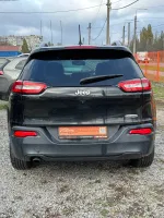 Jeep CHEROKEE LATITUDE image 8