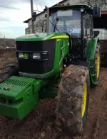 John Deere 6110B image 2