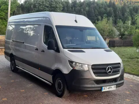 Mercedes-Benz Sprinter (2024-08-20T00:00:00.000Z)