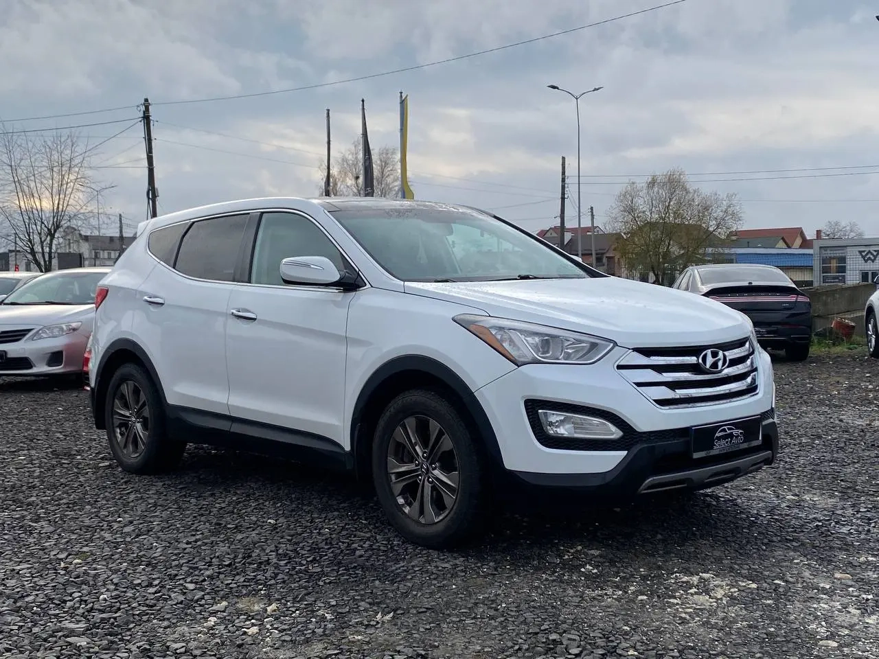 Hyundai Santa Fe image 1