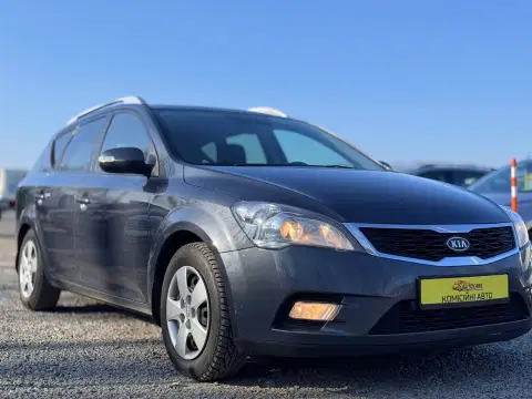 Kia Ceed (2025-02-16T00:00:00.000Z)