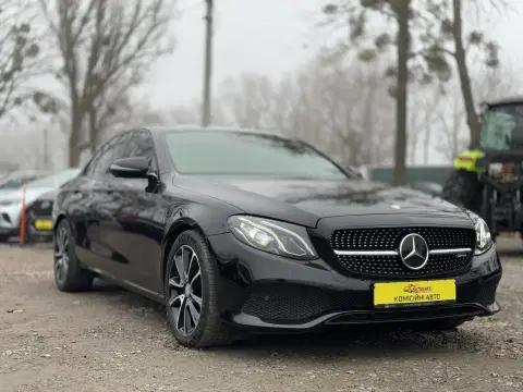Mercedes-Benz E-Class (2025-02-16T00:00:00.000Z)