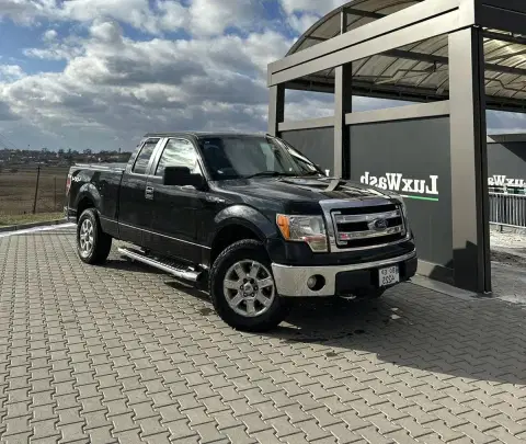Ford F-150 (2025-03-25T00:00:00.000Z)