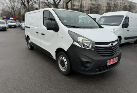 Opel Vivaro (2024-03-13T00:00:00.000Z)