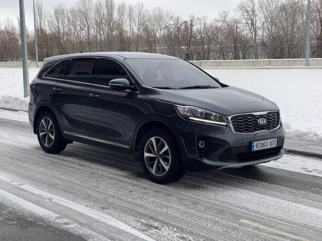 Kia Sorento image 1