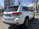 Jeep Grand Cherokee image 8