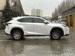 Lexus NX 300H image 4