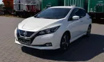 Nissan Leaf image 3