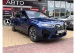 BMW iX image 1
