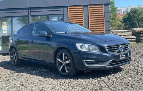 Volvo S60 (2024-02-02T00:00:00.000Z)