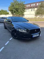 Jaguar XJ image 43