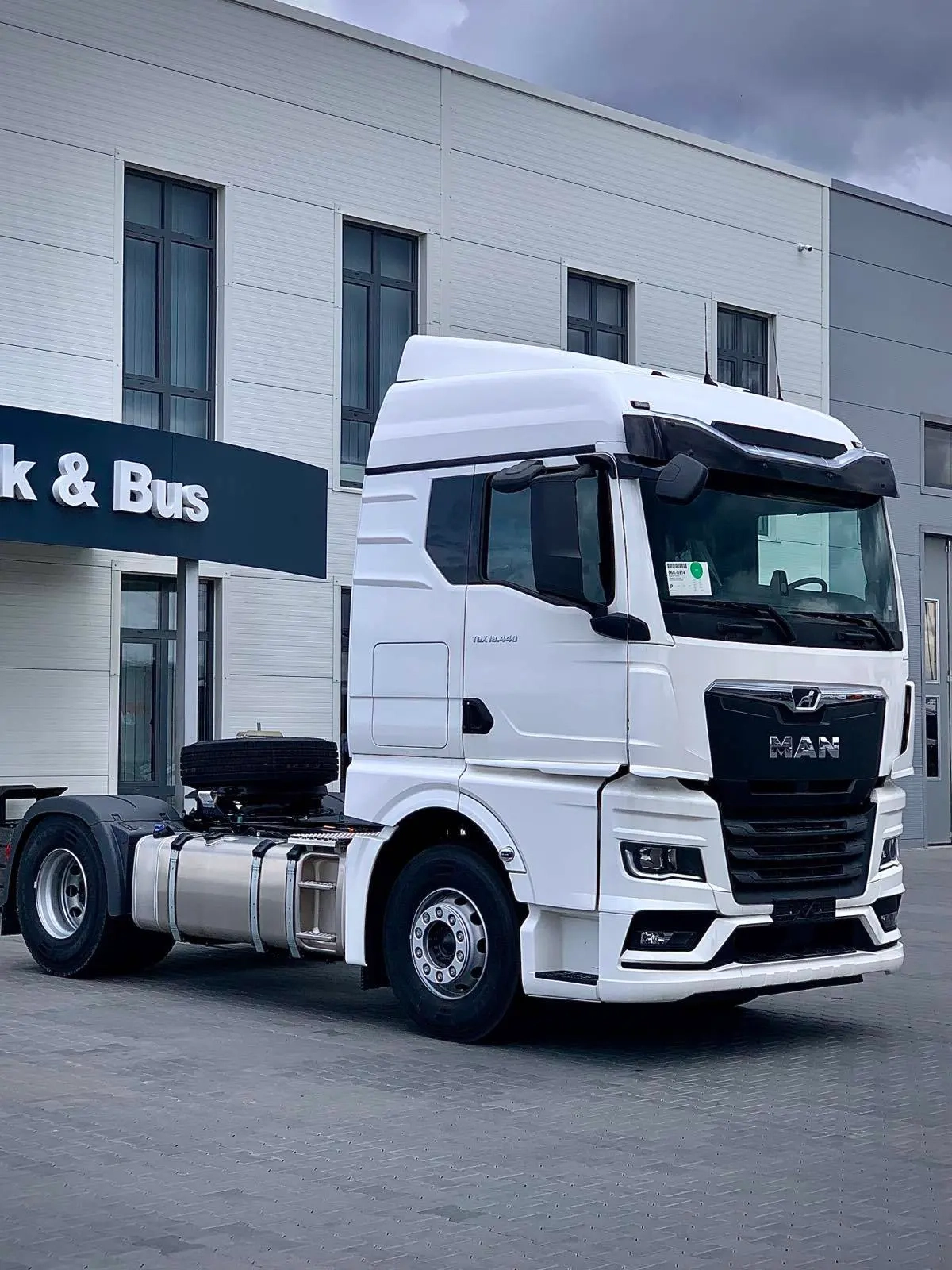 MAN TGX 18.440 image 1