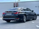 Lexus ES image 4