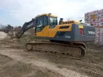 Volvo EC220DL image 2