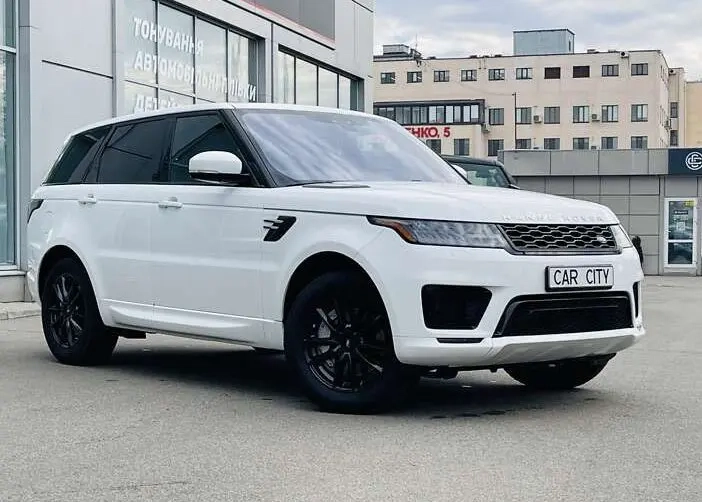 Land Rover Range Rover Sport image 1