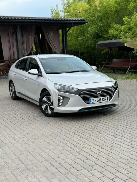 Hyundai IONIQ (2024-06-12T00:00:00.000Z)
