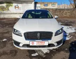Lincoln MKZ image 2