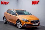 Volvo V40 Cross Country image 1