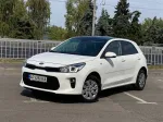 Kia Rio image 2